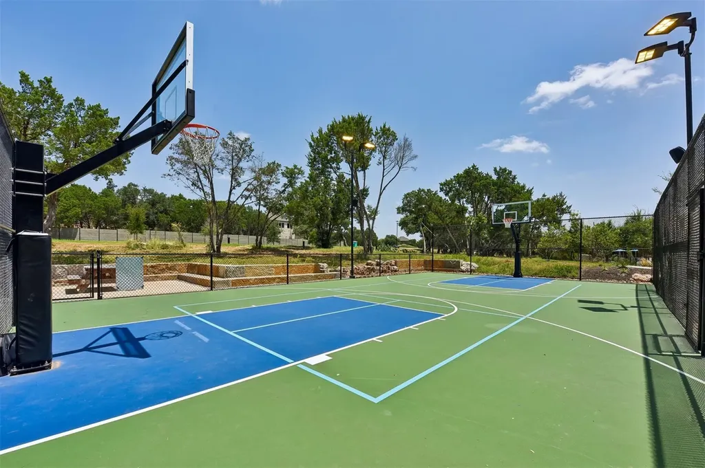 240 Diamondback Drive Georgetown TX 78628