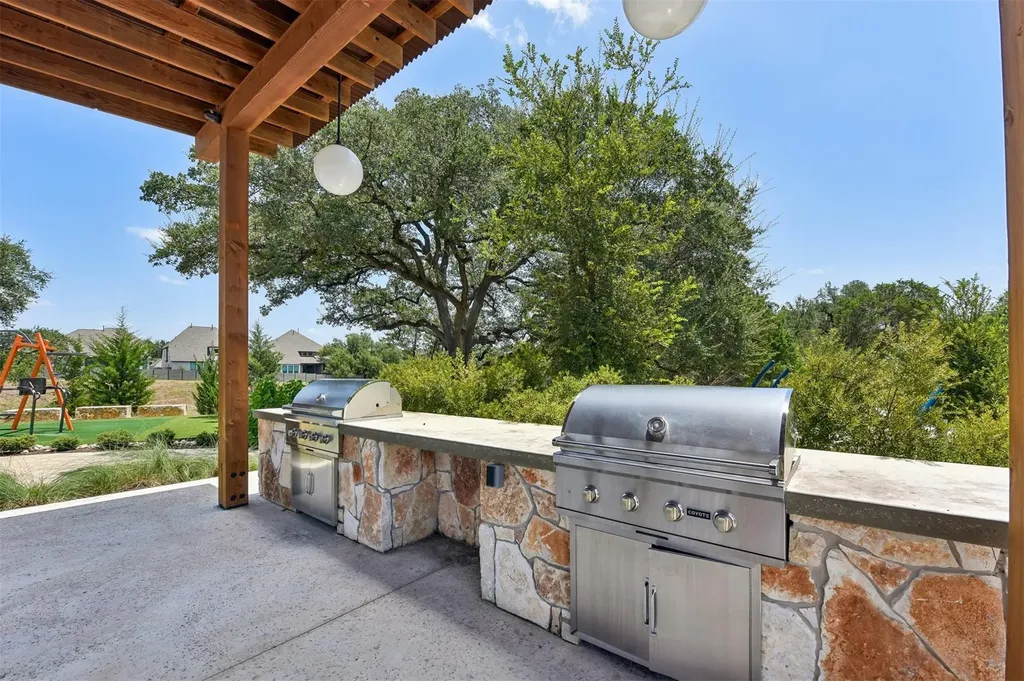240 Diamondback Drive Georgetown TX 78628