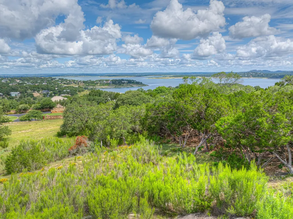 980 El Capitan Trl Trail Canyon Lake TX 78133