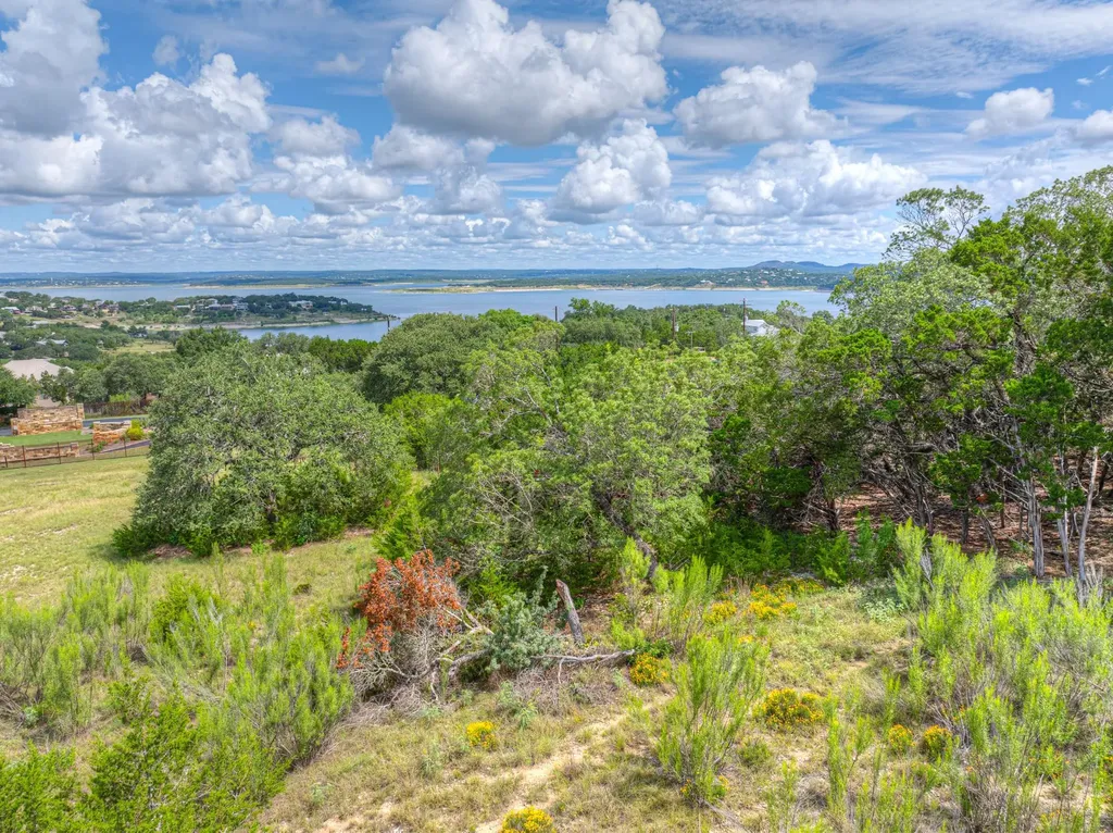 980 El Capitan Trl Trail Canyon Lake TX 78133
