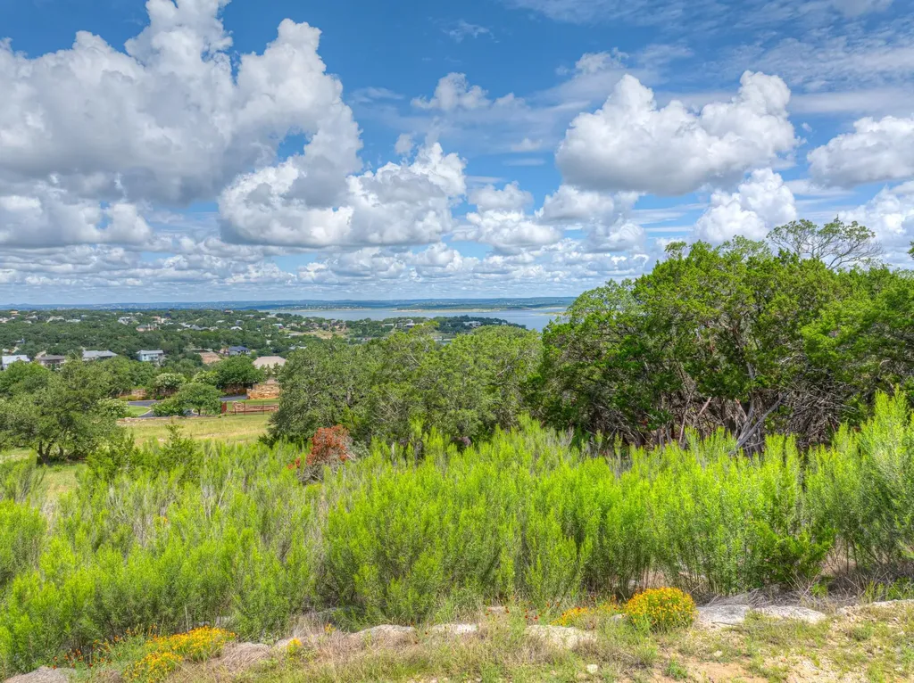 980 El Capitan Trl Trail Canyon Lake TX 78133