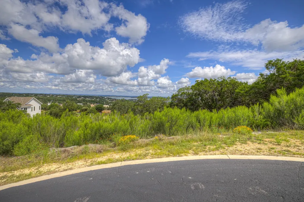 980 El Capitan Trl Trail Canyon Lake TX 78133