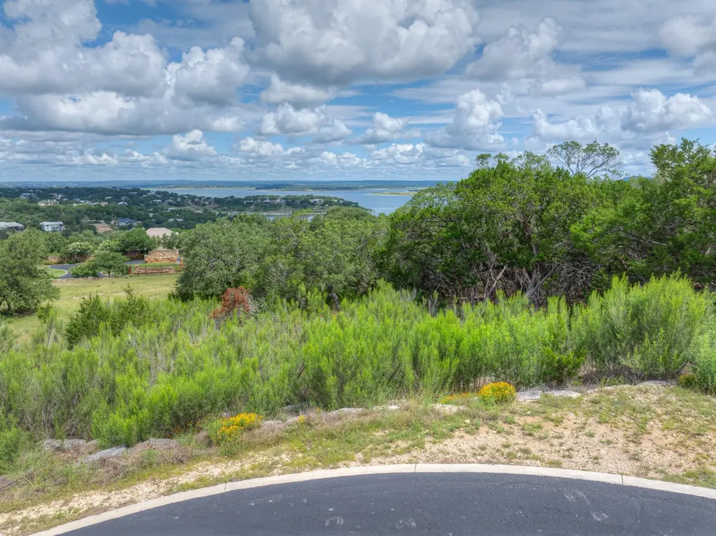 980 El Capitan Trl Trail Canyon Lake TX 78133