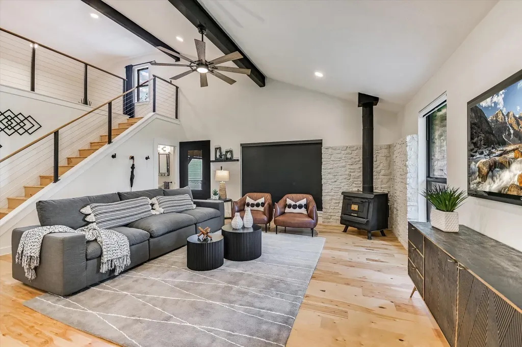 4717 Sam Bass Road Round Rock TX 78681