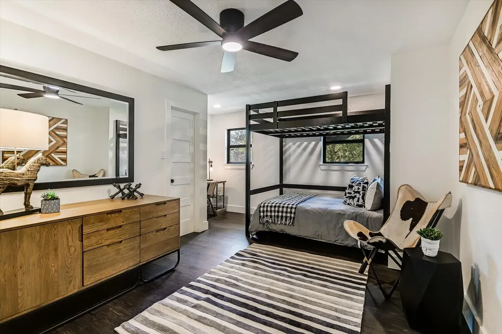 4717 Sam Bass Road Round Rock TX 78681