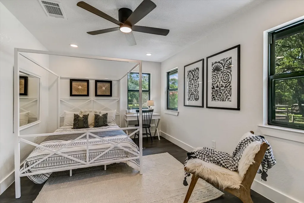4717 Sam Bass Road Round Rock TX 78681
