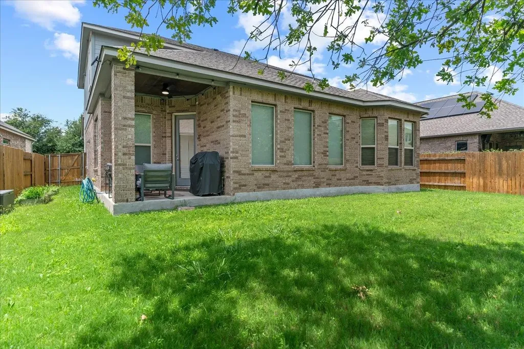 916 Isaias Drive Leander TX 78641