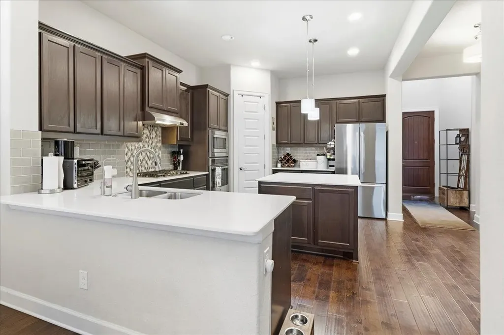 916 Isaias Drive Leander TX 78641
