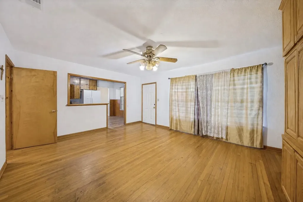 207 Woodward Street Austin TX 78704