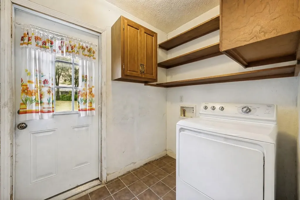 207 Woodward Street Austin TX 78704