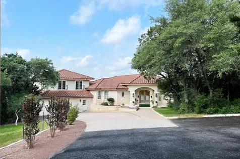 25400 River Road Spicewood TX 78669
