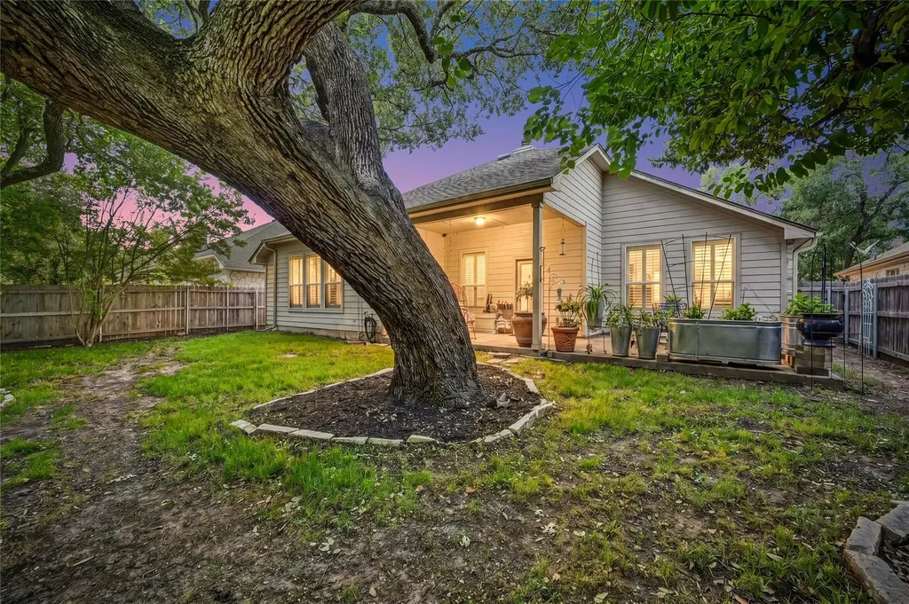 9309 Manipari Lane Austin TX 78749