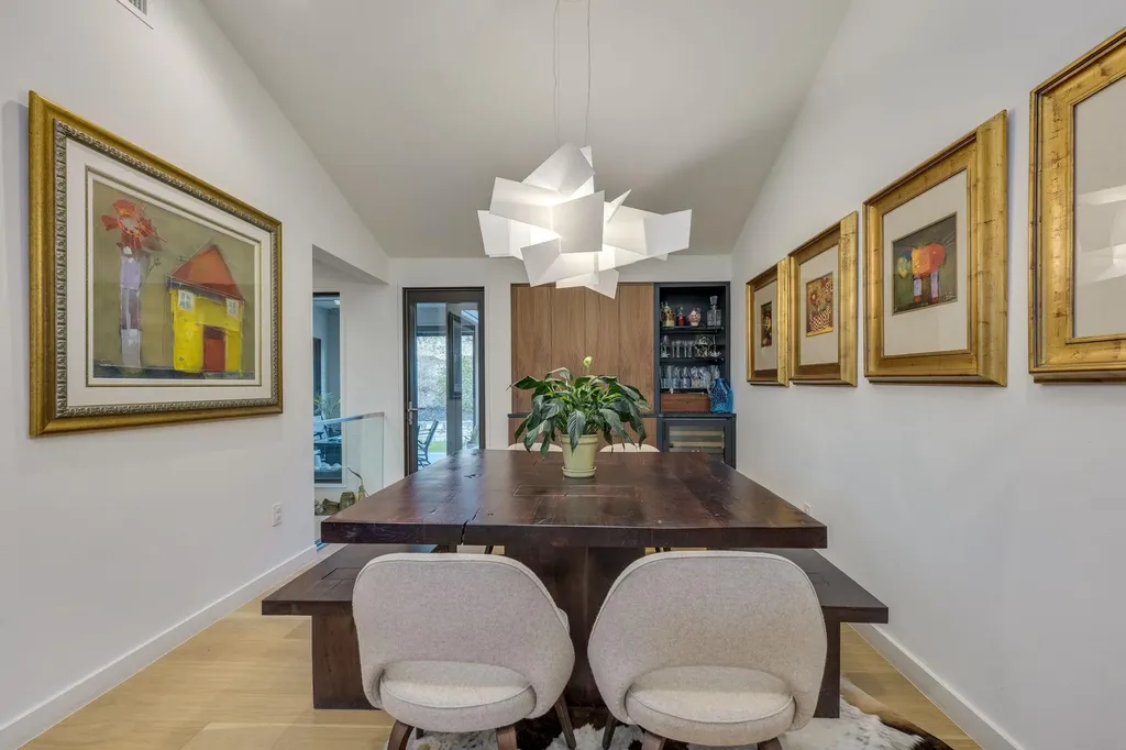 6820 N Cypress Point Austin TX 78746