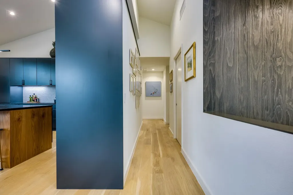 6820 N Cypress Point Austin TX 78746