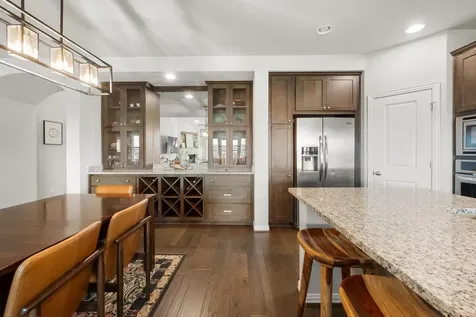 21824 Rock Wren Road Spicewood TX 78669