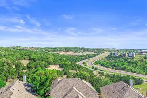 21824 Rock Wren Road Spicewood TX 78669