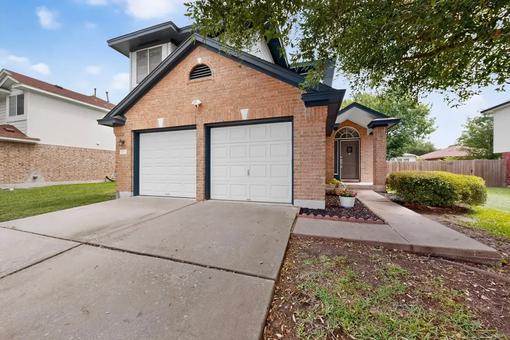 1618 Mentone Drive Round Rock TX 78664