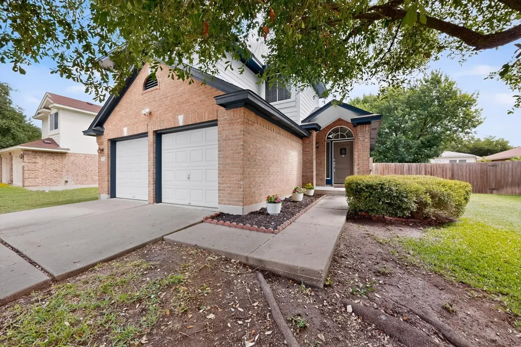 1618 Mentone Drive Round Rock TX 78664