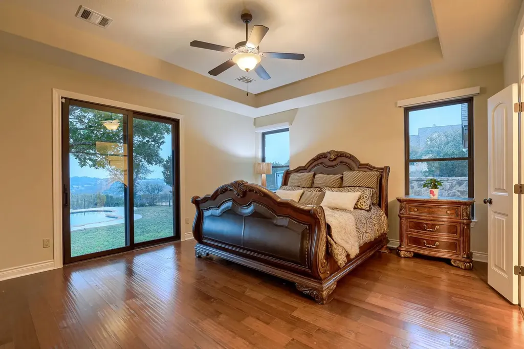 226 Hudson Lane Dripping Springs TX 78620