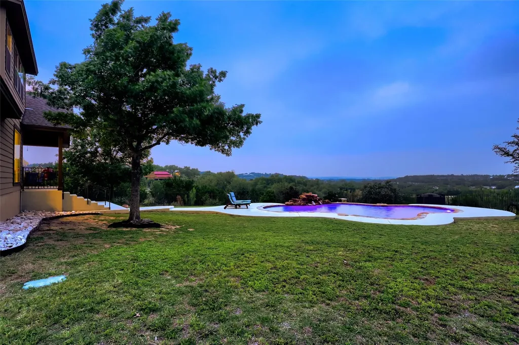 226 Hudson Lane Dripping Springs TX 78620