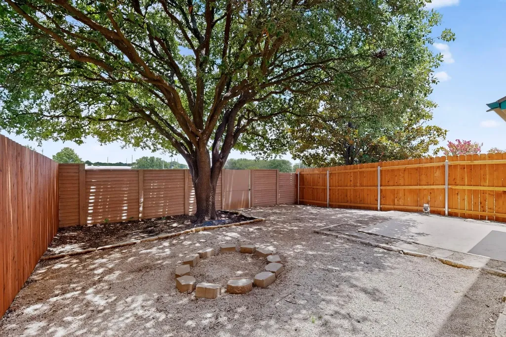 2100 Pipers Field Drive Austin TX 78758