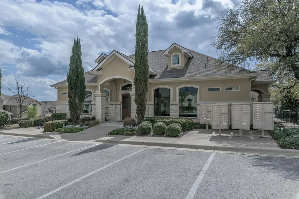 118 Perpetuation Drive Austin TX 78734