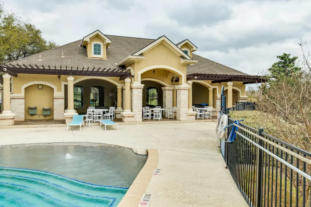 118 Perpetuation Drive Austin TX 78734