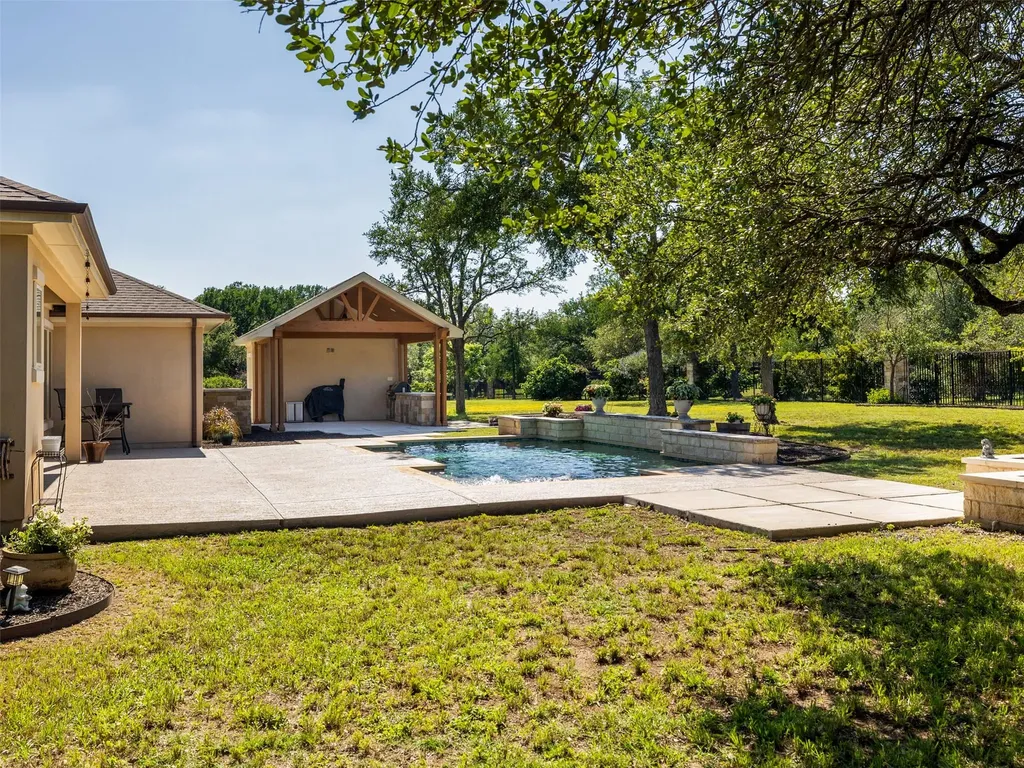 109 Cascada Cove Georgetown TX 78633