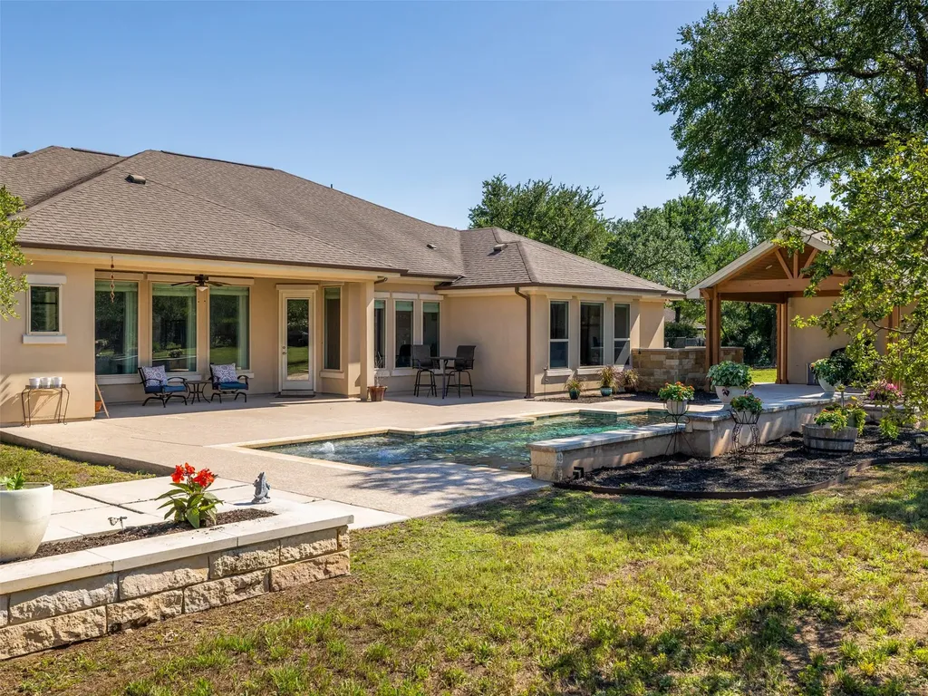109 Cascada Cove Georgetown TX 78633