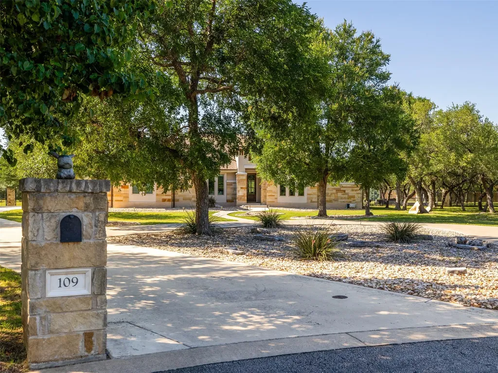 109 Cascada Cove Georgetown TX 78633