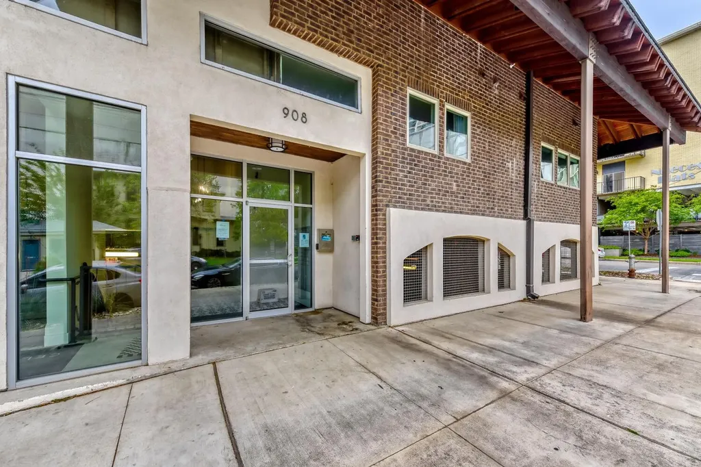 908 Nueces Street Austin TX 78701