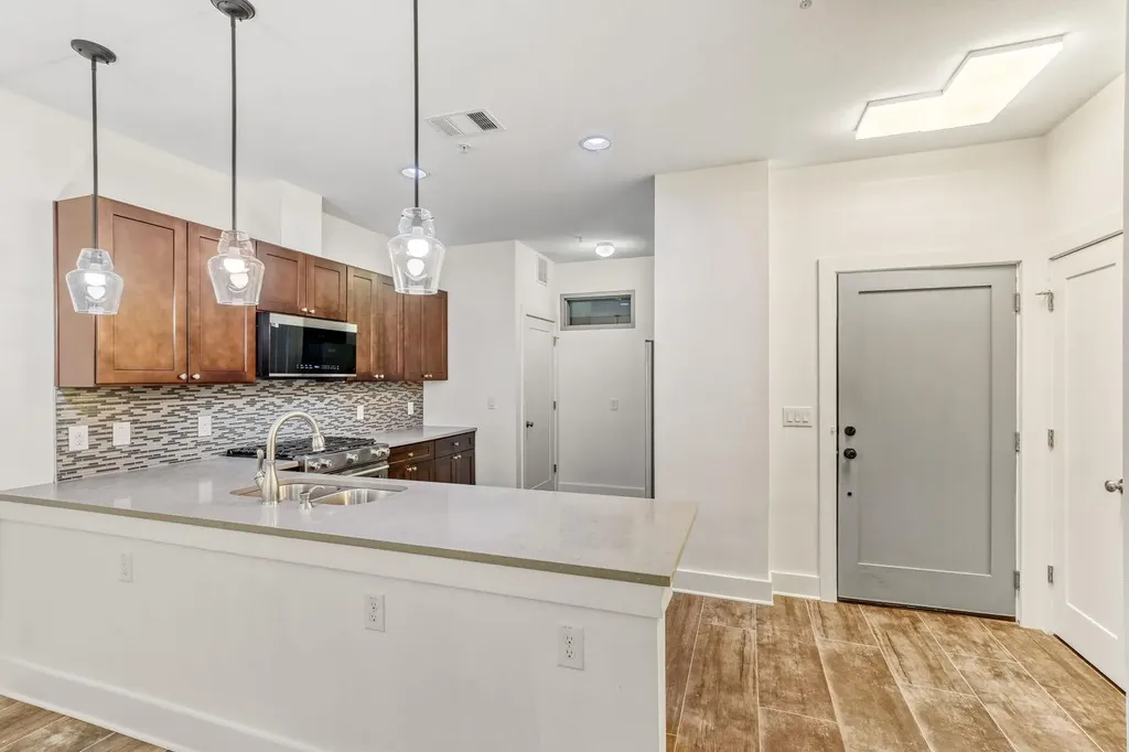 908 Nueces Street Austin TX 78701