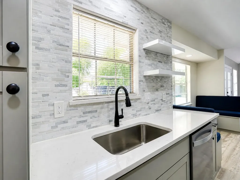 4604 Brassiewood Drive Austin TX 78744
