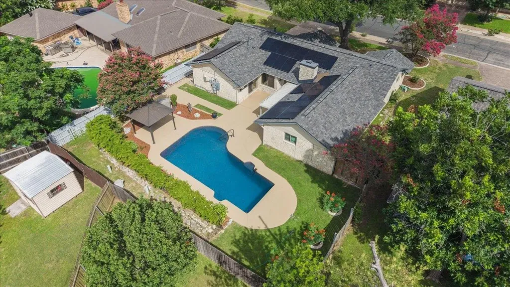 12213 Waterside Trail Austin TX 78750
