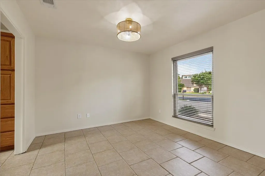 12213 Waterside Trail Austin TX 78750