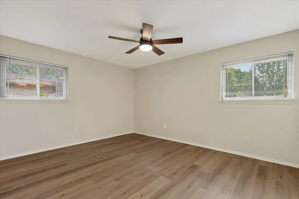 12213 Waterside Trail Austin TX 78750