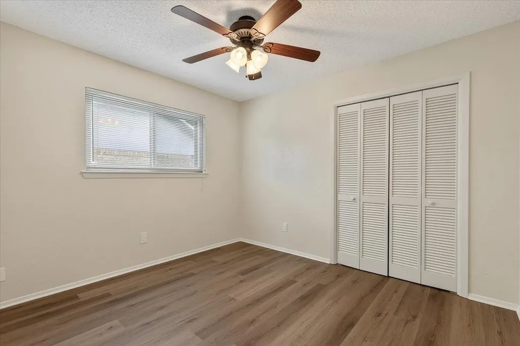 12213 Waterside Trail Austin TX 78750