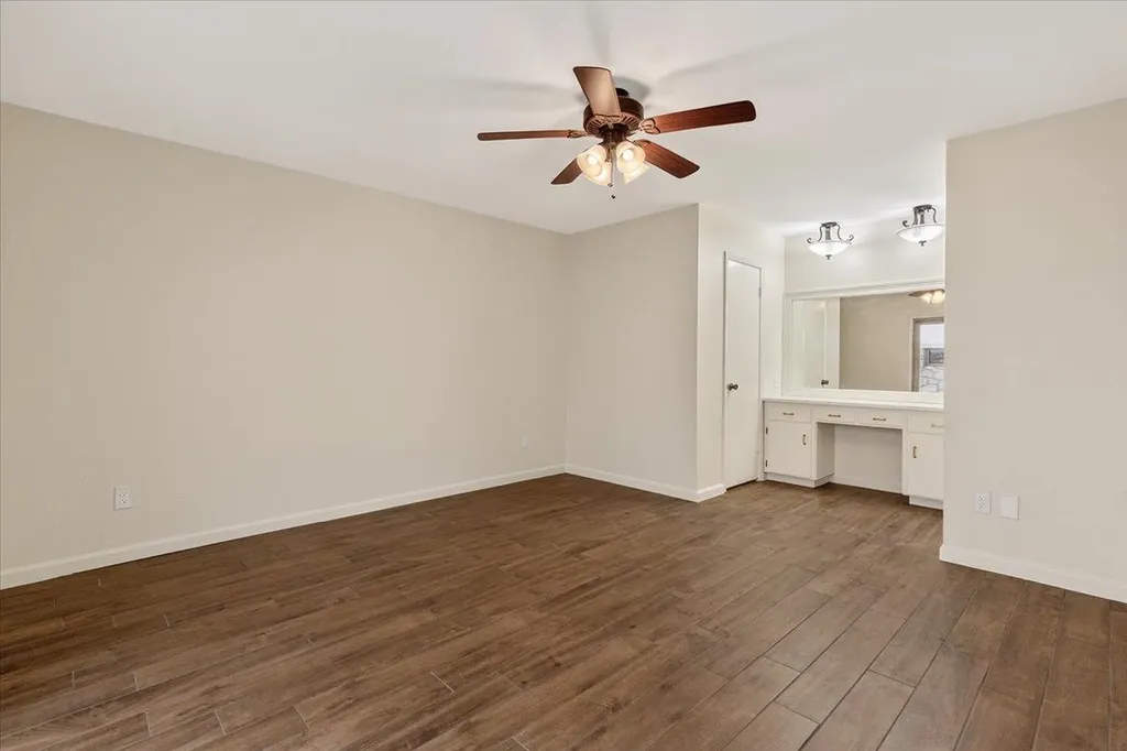 12213 Waterside Trail Austin TX 78750