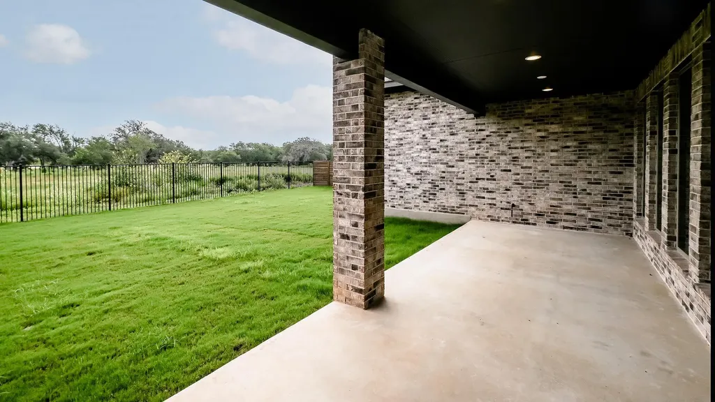 244 Melody Road Lockhart TX 78644