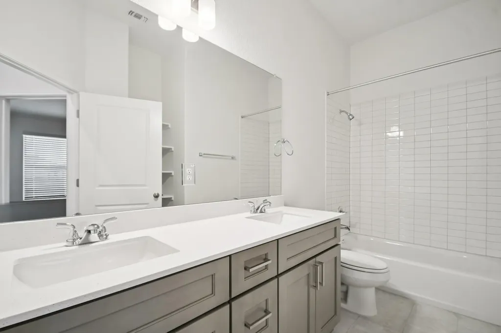 431 Dogvane Circle Kyle TX 78640