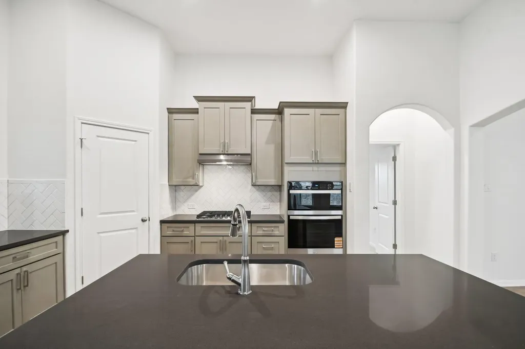 431 Dogvane Circle Kyle TX 78640