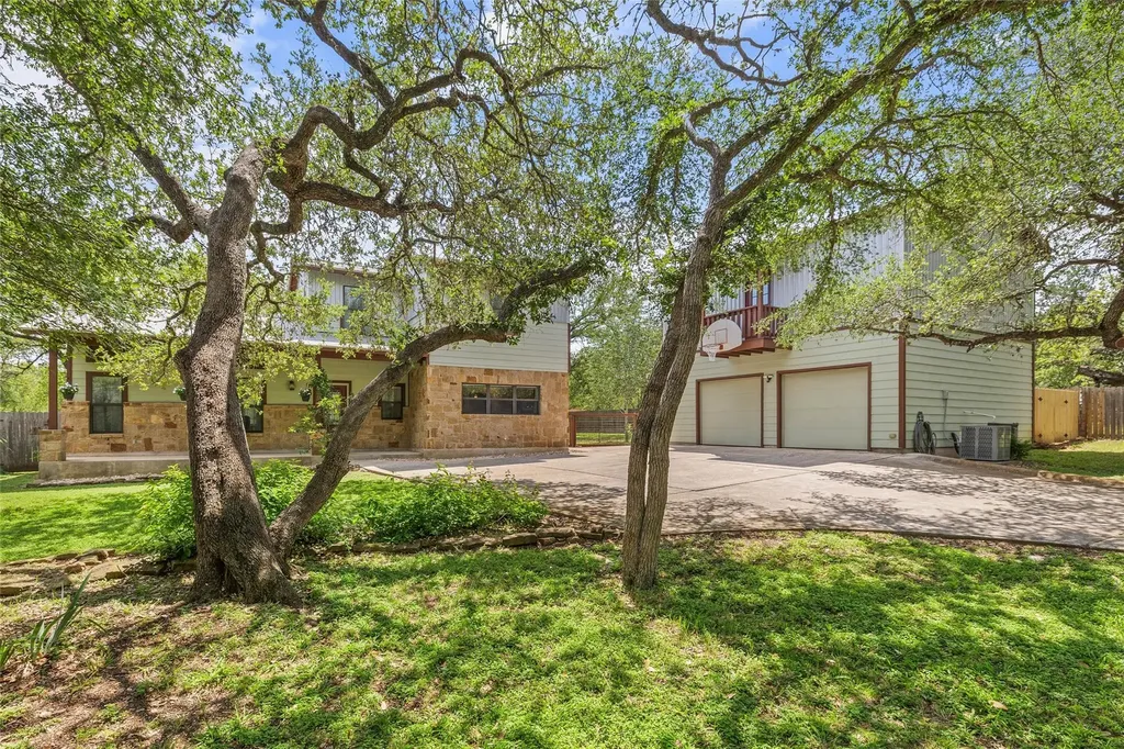 5605 Mccarty Lane Austin TX 78749
