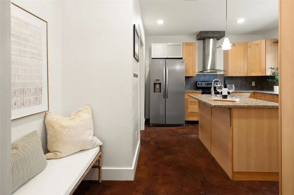 5605 Mccarty Lane Austin TX 78749