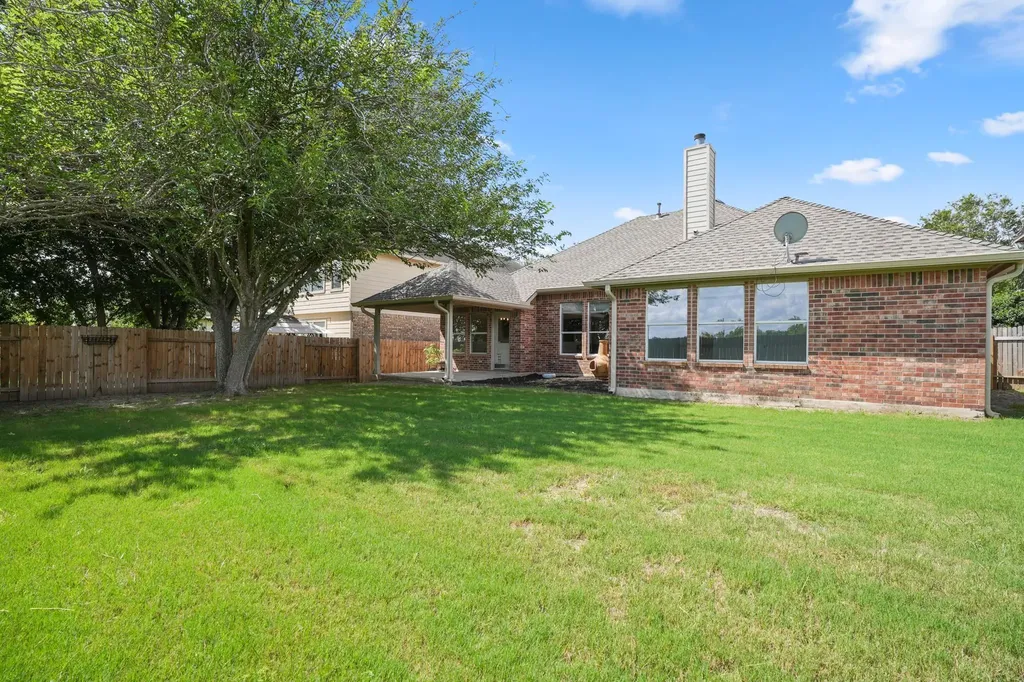 2206 Hayfield Square Pflugerville TX 78660