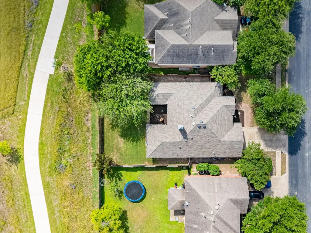 2206 Hayfield Square Pflugerville TX 78660