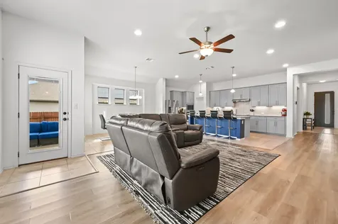 120 Scotsburg Street Hutto TX 78634