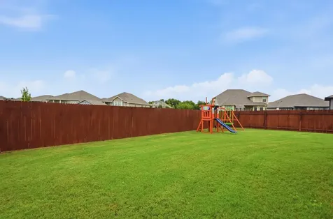 120 Scotsburg Street Hutto TX 78634