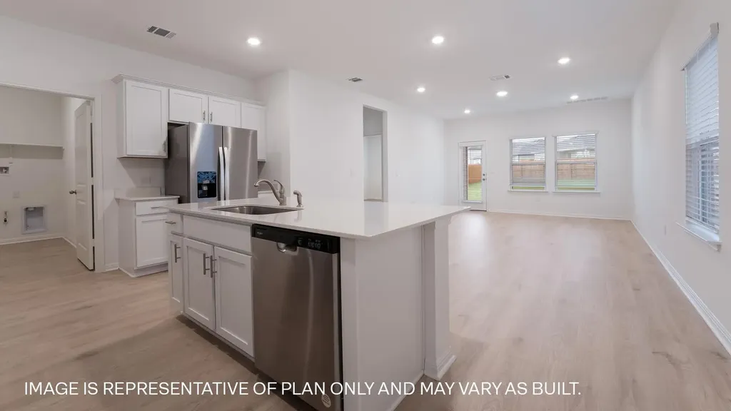560 Glimer Lane Buda TX 78610