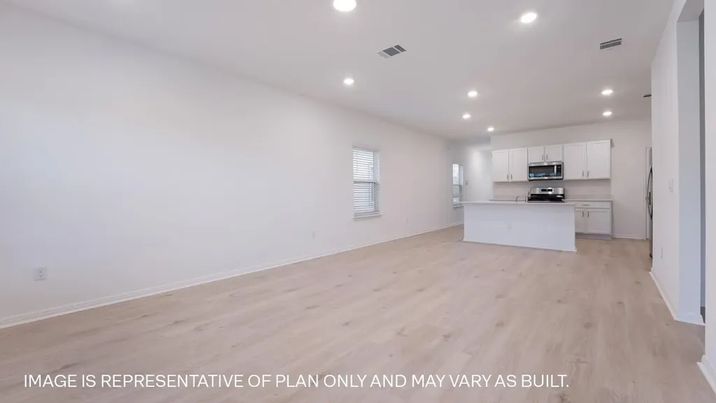 560 Glimer Lane Buda TX 78610