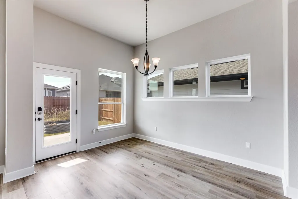 8317 Yokohama Terrace Austin TX 78744